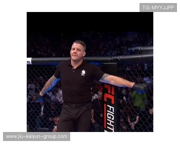 UFC 比赛裁判失误